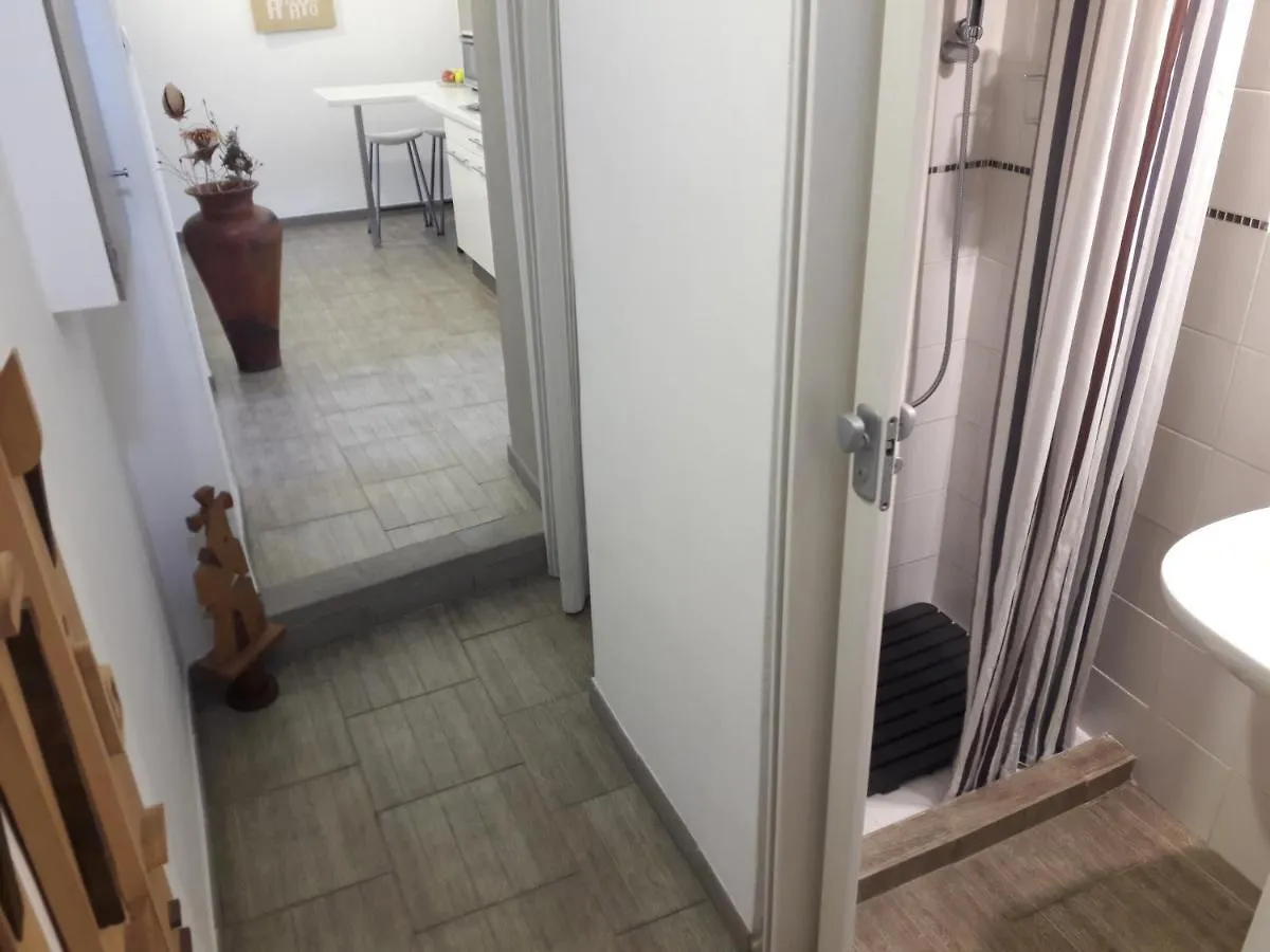 Apartment La Cupola Guest House Florence Italy